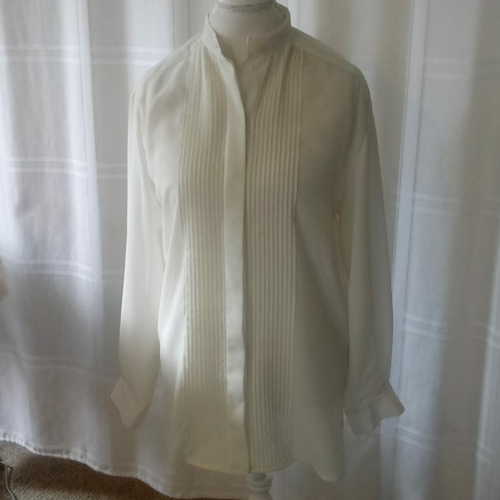 Cream Polyester blouse